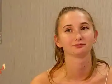 Chaturbate Live Porn of yourcreamyister