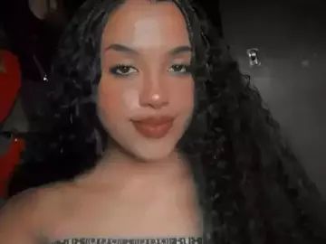 Cherry Watch Live Sex Cams of angelasaenx