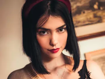 Cherry Best Webcam of ellediane
