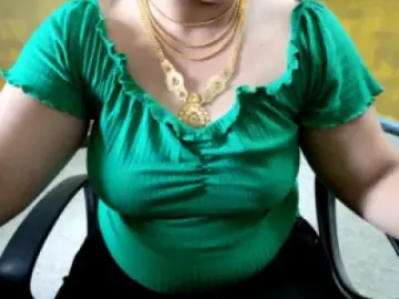 Dscgirls Adult Webcam of NishaL1996