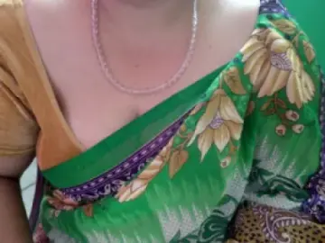 Dscgirls Free Porn Cam of NishaL1996