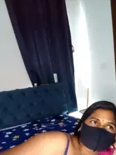 Dscgirls Live Sex Cam of indianhothyd