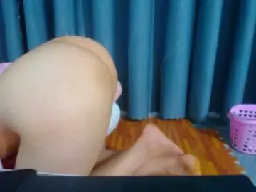 Dscgirls Live Sex Cam of hanna