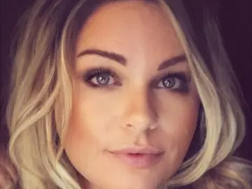 Imlive Live Sex of Charleigh