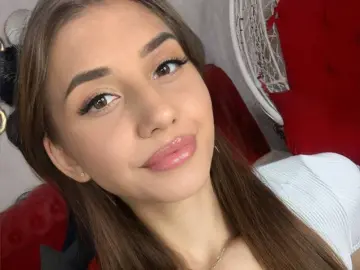 Imlive Free Porn Cam of JynevriaIvyy