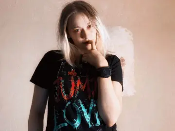 Imlive Live Sex of CoralineJons