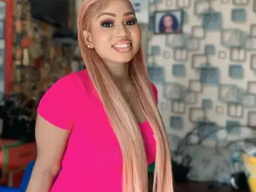 Imlive Free Live Porn of swizzDora