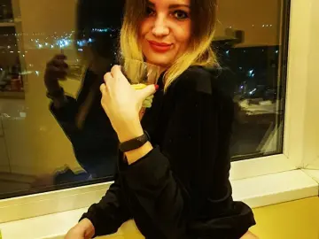 Imlive Private Sex Chat of VeronikaGold35