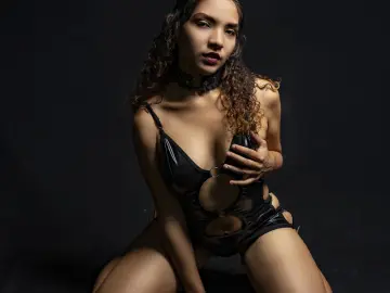 Imlive Private Sex Chat of FabianaGonzales