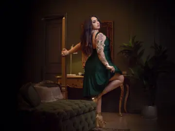 Imlive Live Sex Cam of sharlinmoreva