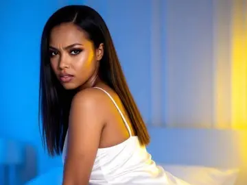 Imlive Watch Live Sex Cams of LunaKawaiiHot