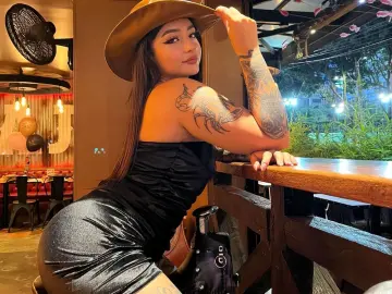 Imlive Best live sex cam show of ScarlettWalker