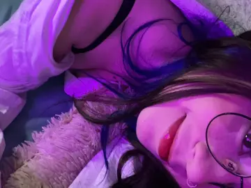 Imlive Watch Live Sex Cams of AliceCollinz