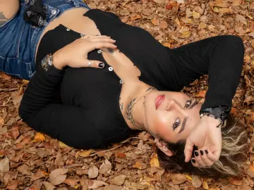Imlive Adult Video Chat of LaurenWard
