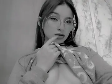 Imlive Adult Webcams of VioletMoon