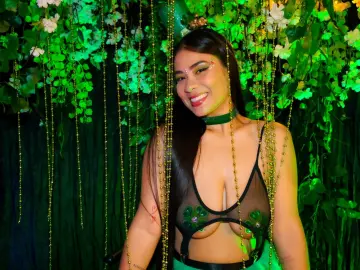 Imlive Watch Live Sex Cams of Zahara_Fox