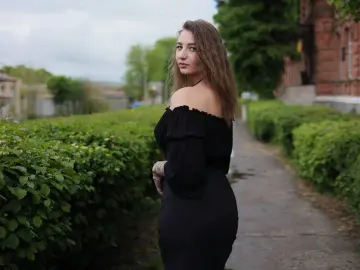 Imlive Sex Chat of LioraOne