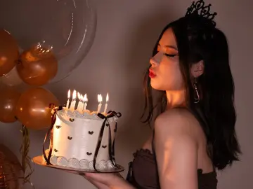 Imlive Nude Webcam of AngelaWard