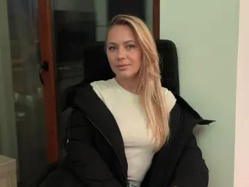 Livejasmin Live Porn of AnyaLior