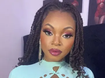 Livejasmin Sex Cam of AmaAmivie