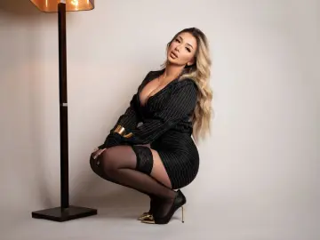 Livejasmin Adult Webcam of JuliaNoir