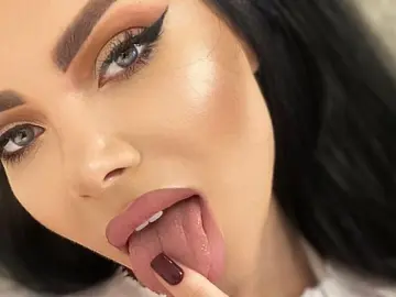 Livejasmin Free Porn Cam of CaitlynEva