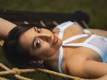 Livejasmin Free Porn Cam of MayraVegga