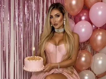 Livejasmin Free Porn Cam of LaurenVenezs