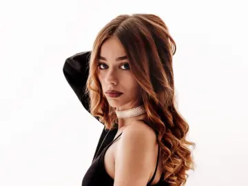 Livejasmin Adult Video Chat of EmilliaFox