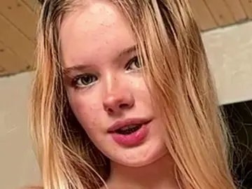 Livejasmin Free Live Porn of JeannettaCeraos