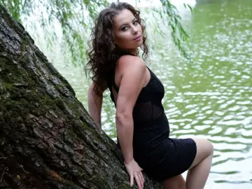 Livejasmin Free Porn Cam of EmaAlyssa
