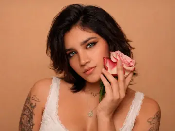 Livejasmin Live Porn of AlexiaBanner