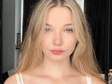Livejasmin Sex Cam of CleliaGoel