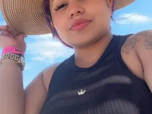 Myfreecams Watch Live Sex Cams of sasha_blaire