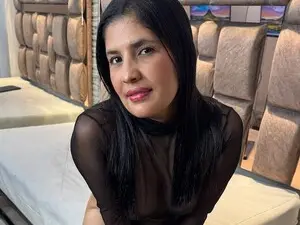 Myfreecams Free Live Porn of Yasmin_Harvey