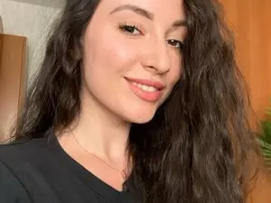 Myfreecams Sex Cam of Laura_Schwarz