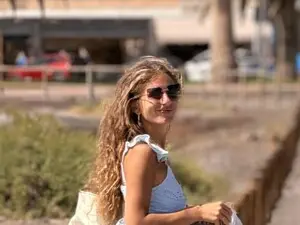 Myfreecams Live Sex Cam of SweetAngell18