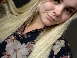Myfreecams Sex Chat of white_choco