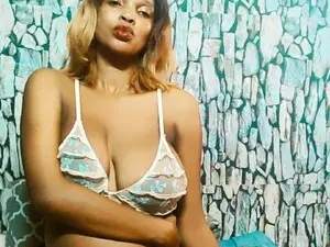 Myfreecams Private Sex Chat of Ebonyindian07