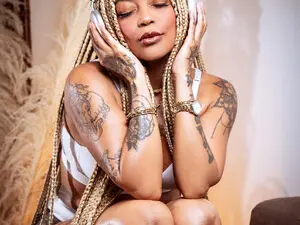 Myfreecams Free Live Porn of Kenya_carper