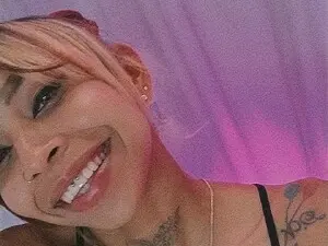 Myfreecams Watch Live Sex Cams of Rubi_daniells