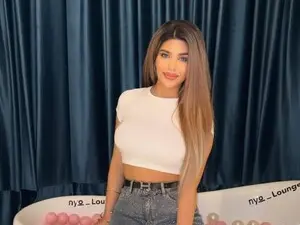 Myfreecams Free Porn Cam of Bella_Posh