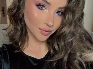 Myfreecams Free Porn Cam of heySiry