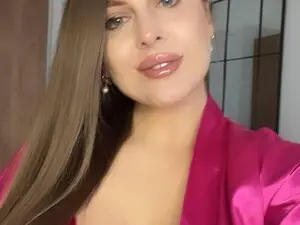 Myfreecams Watch Live Sex Cams of LucyWillow
