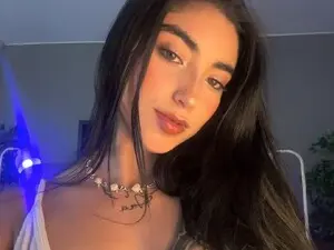 Myfreecams Sex Cam of Emma_Lirys