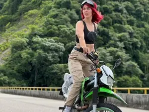 Myfreecams Watch Live Sex Cams of Elisaink_red