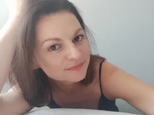 Myfreecams Nude Webcam of Vivian_4U