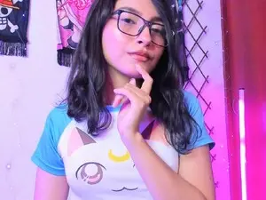 Myfreecams Nude Webcam of Alice_Jacobs1