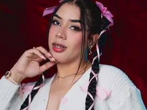 Myfreecams Sex Cam of Lizzie_Evans