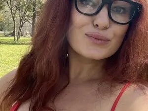 Myfreecams Live Porn of Modest__Devil